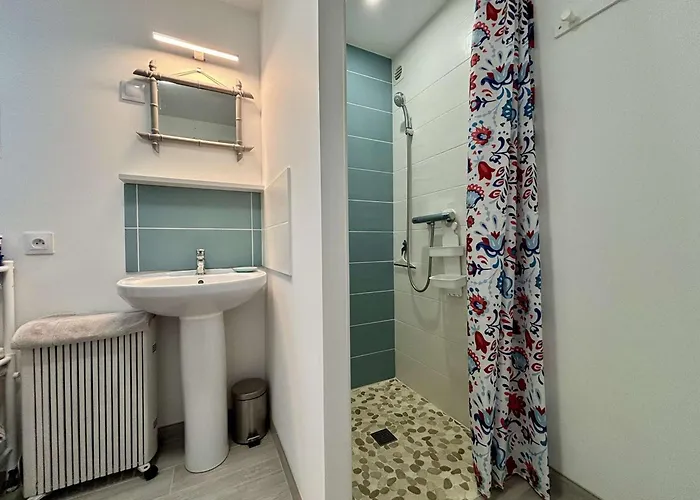 Holiday home Maison Renovee 6 Couchages Saint-pierre D'oleron, Proche - Fr-1-246a-311